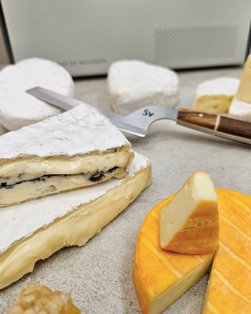 BOX BLANDOS LIMITED EDITION + CUCHILLO