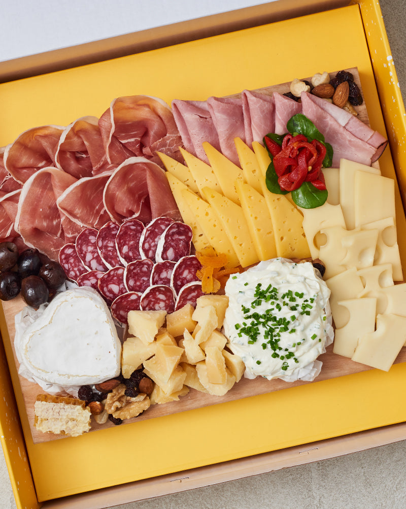 TABLA DE QUESOS Y FIAMBRES SANTI