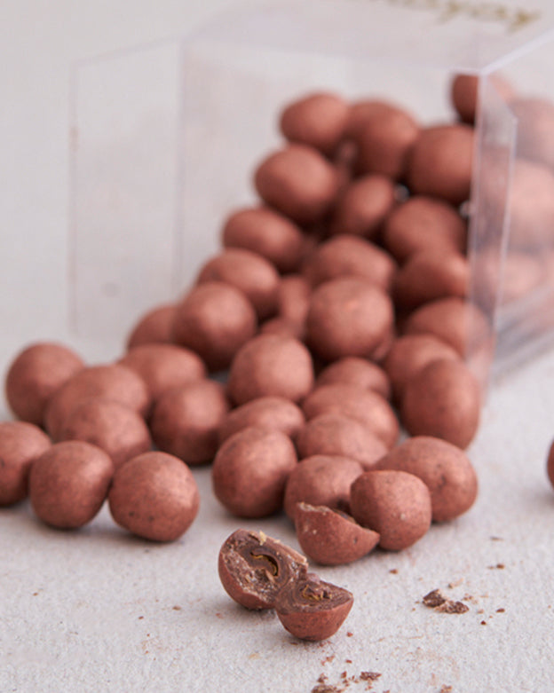 COFFEE PEBBLES BY KAKAWA